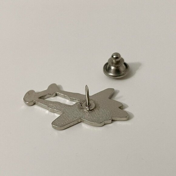 Vintage P-38 Fighter Aircraft Pin - Picture 4 of 9